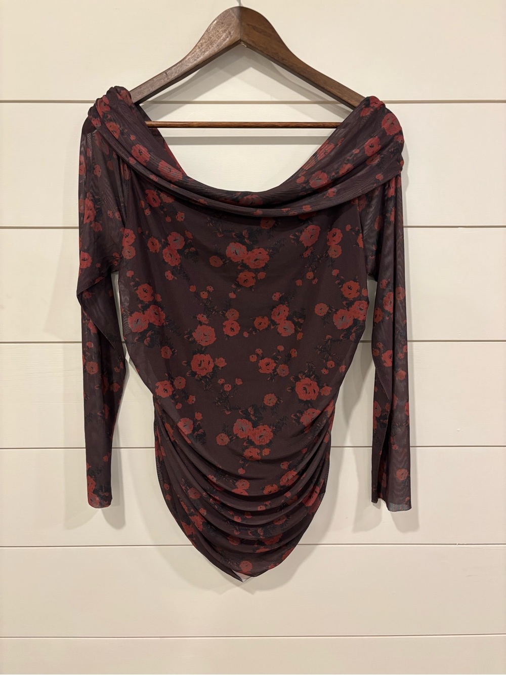 Leith Long Sleeve Off the Shoulder Sheer Layered Top in Burg-Red Rose NWT Sz XXL - Picture 4 of 5